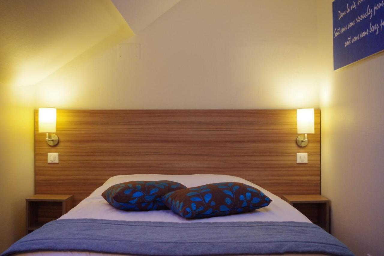 Logis Hotel Le Chene Vert Savenay Exterior foto